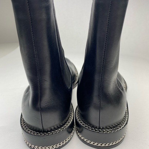 Givenchy Chain Trim Chelsea Boots - Picture 8 of 13